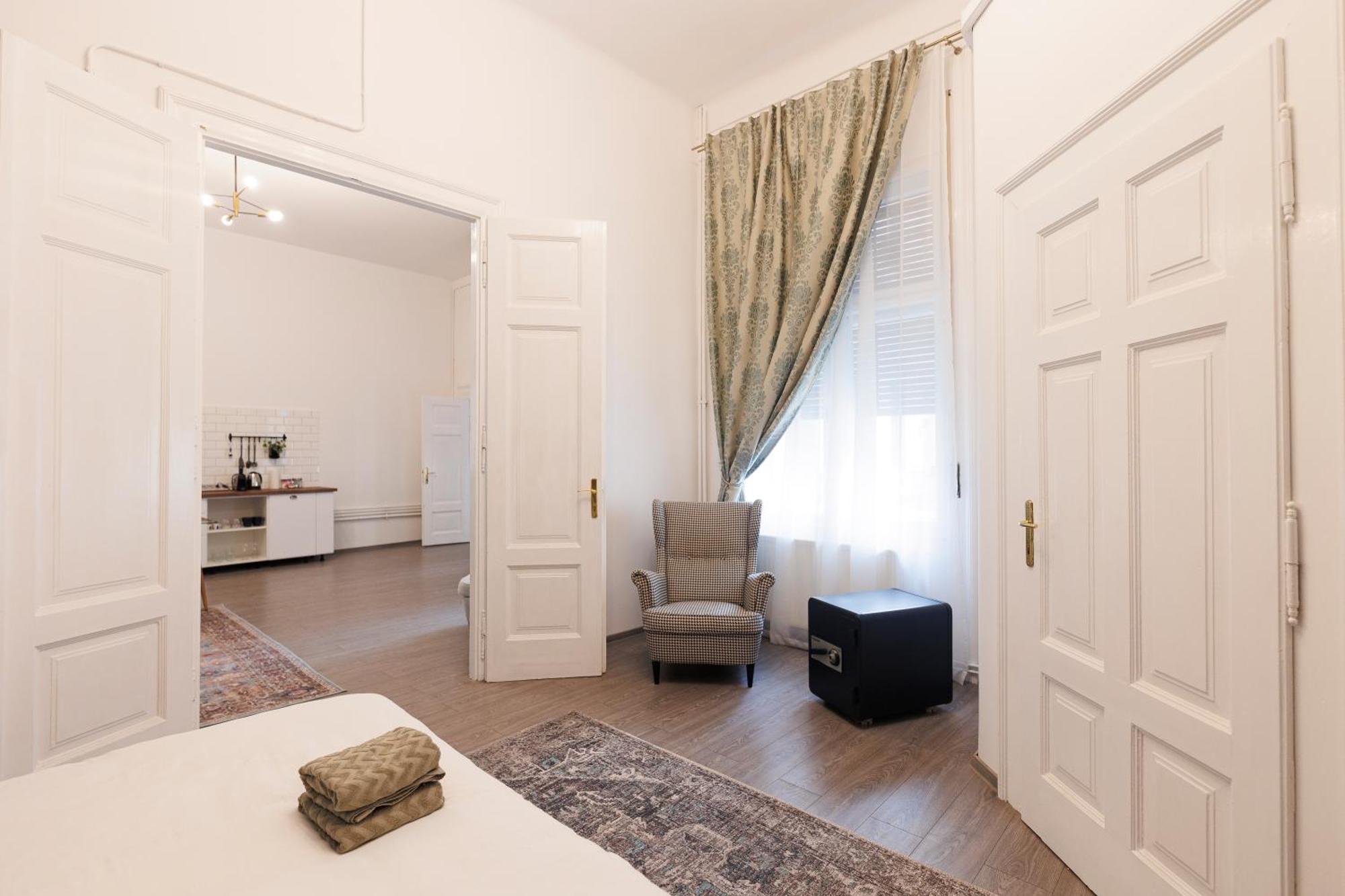 Hidden Gem In The Hearth Of Historical City Center Тимишоара Экстерьер фото